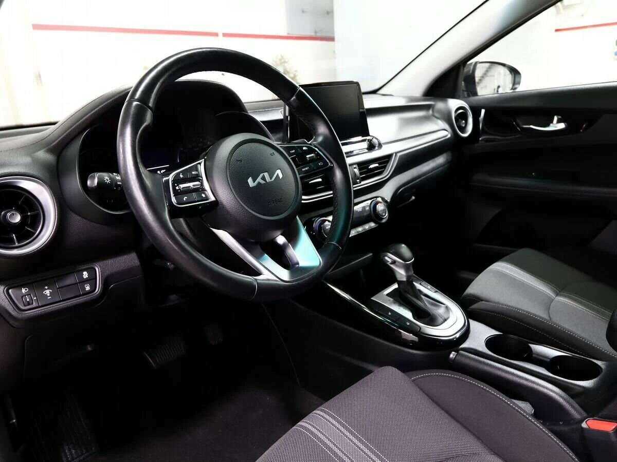 Kia Cerato с пробегом — 2021 год. Фото: #4