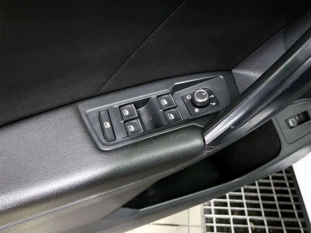 Volkswagen Tiguan с пробегом — 2020 год. Фото: #11