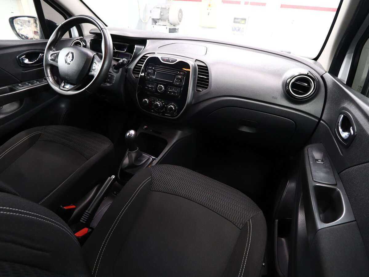 Renault Kaptur с пробегом — 2017 год. Фото: #10