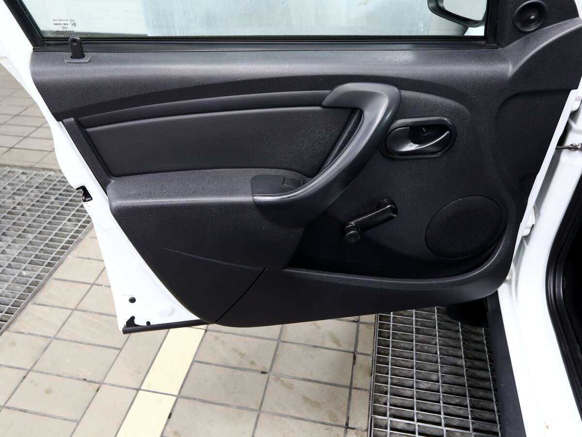 Renault Duster с пробегом — 2017 год. Фото: #7