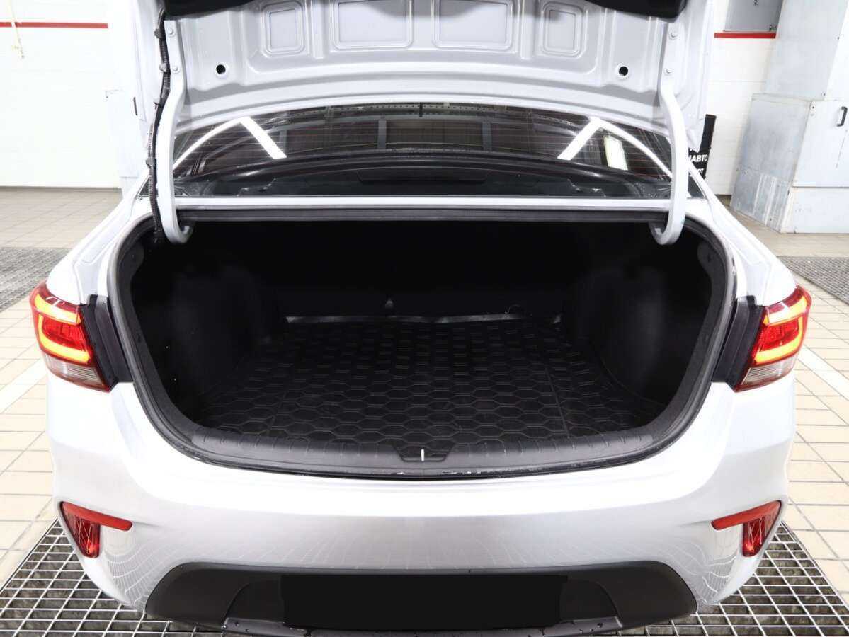 Kia Rio с пробегом — 2019 год. Фото: #4