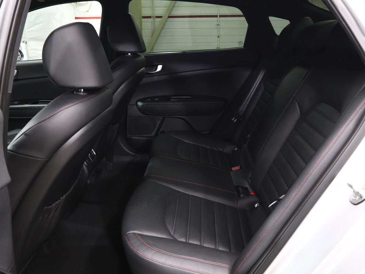 Kia Optima с пробегом — 2018 год. Фото: #19