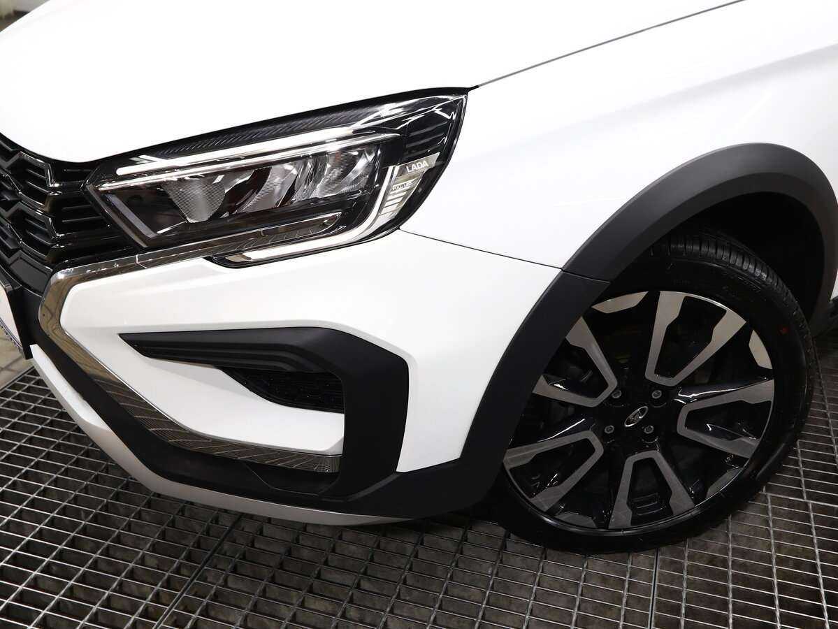 Lada (ВАЗ) Vesta с пробегом — 2023 год. Фото: #23