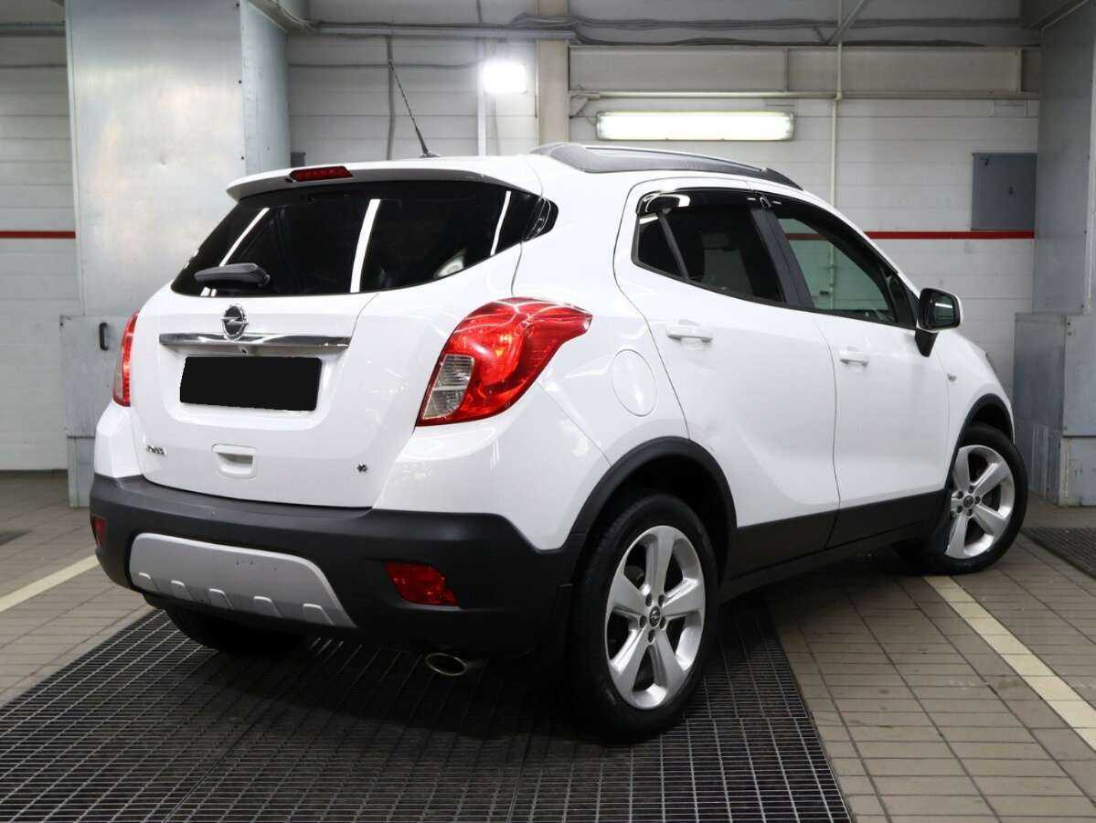 Opel Mokka с пробегом — 2013 год. Фото: #3