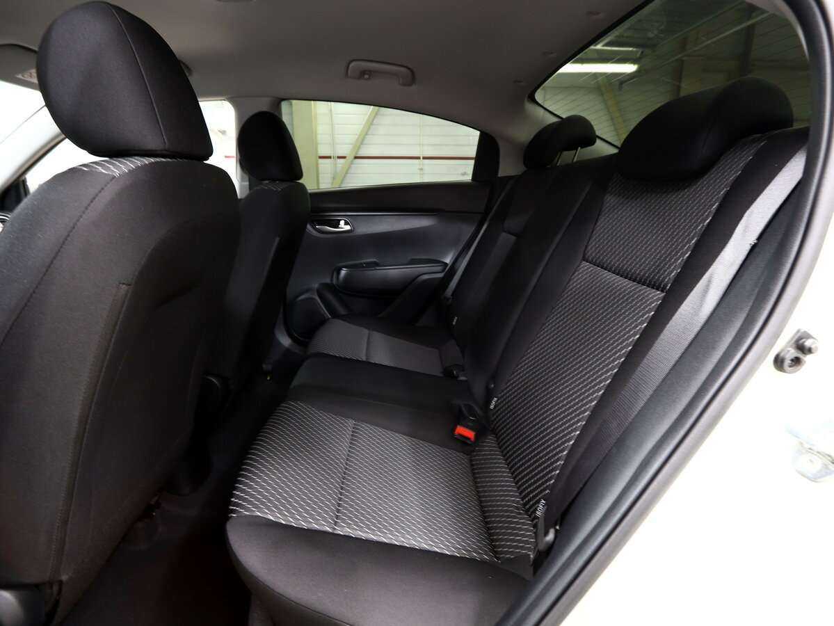 Kia Rio с пробегом — 2019 год. Фото: #18