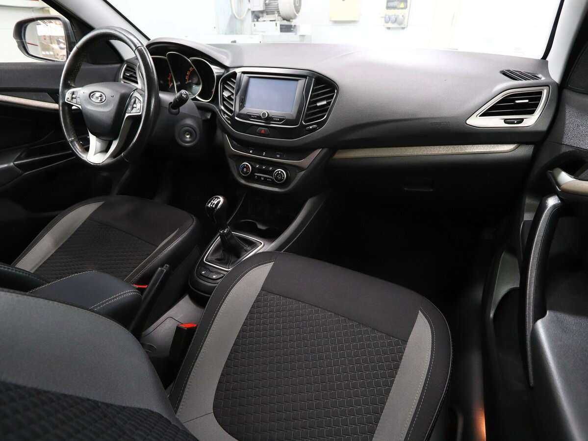 Lada (ВАЗ) Vesta с пробегом — 2020 год. Фото: #8