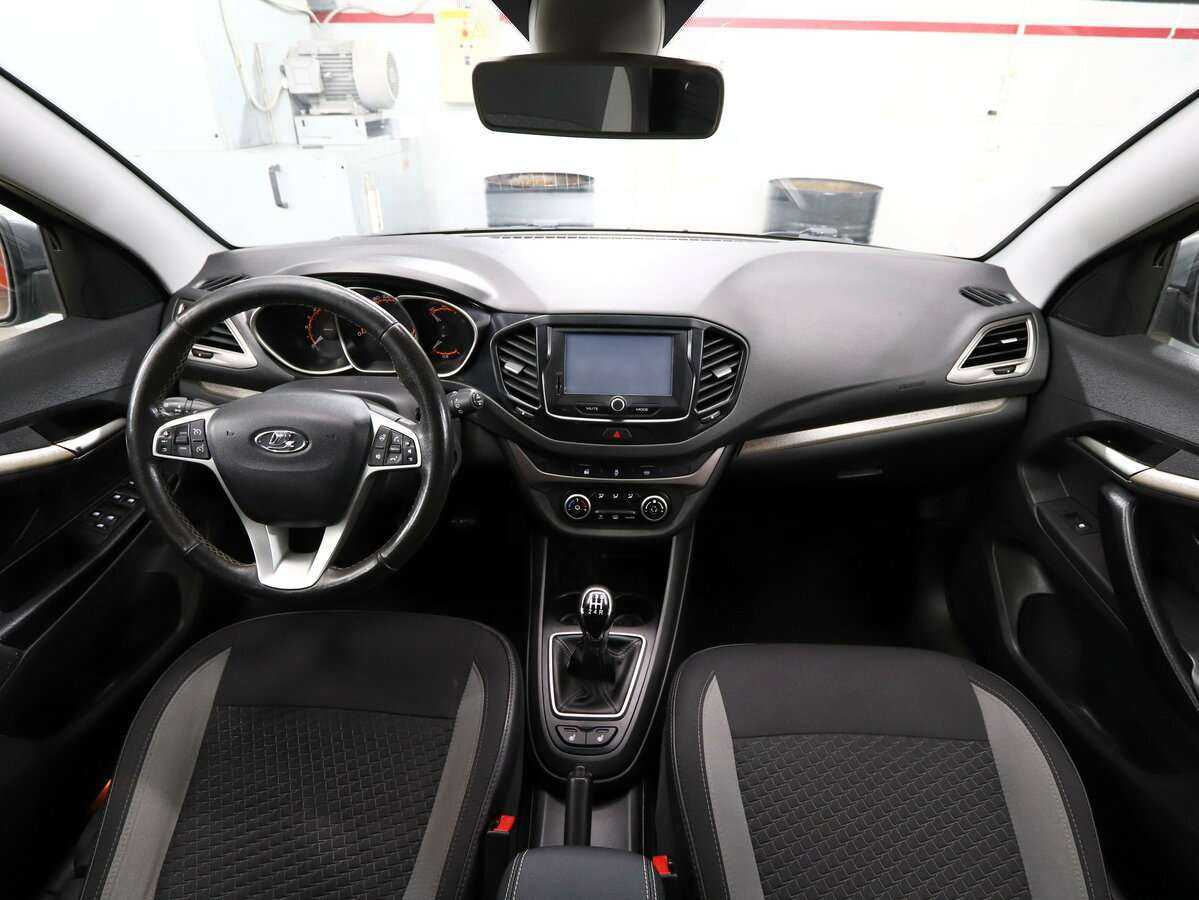 Lada (ВАЗ) Vesta с пробегом — 2020 год. Фото: #9