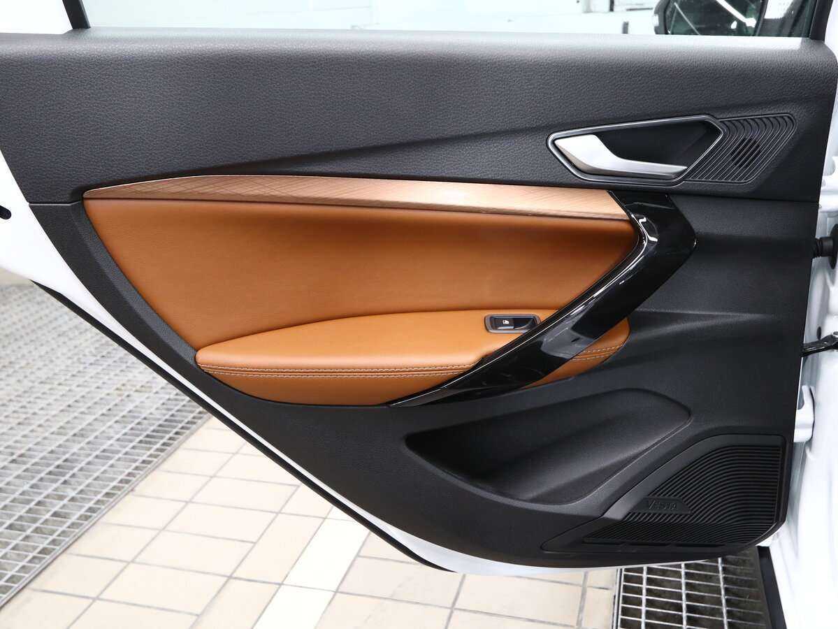 Lada (ВАЗ) Vesta с пробегом — 2024 год. Фото: #9