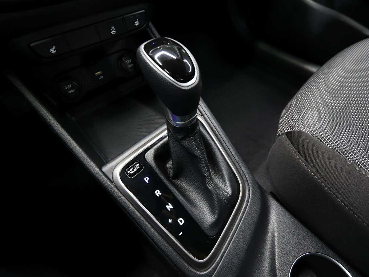 Hyundai Solaris с пробегом — 2022 год. Фото: #15