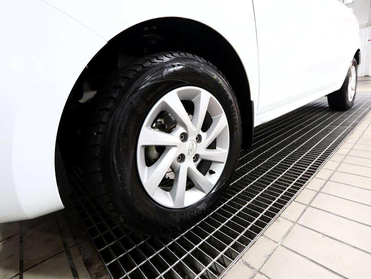 Lada (ВАЗ) XRAY с пробегом — 2018 год. Фото: #12