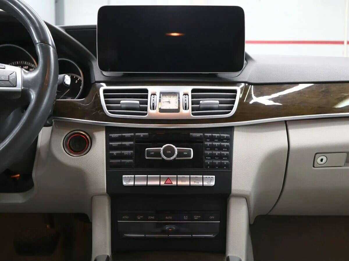 Mercedes-Benz E-Класс с пробегом — 2014 год. Фото: #13