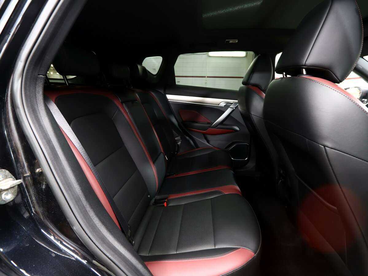 Geely Coolray с пробегом — 2022 год. Фото: #19