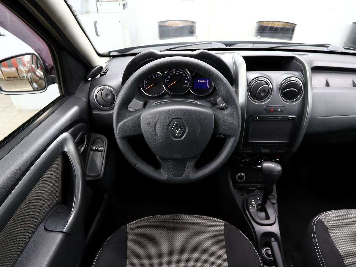 Renault Duster с пробегом — 2016 год. Фото: #11