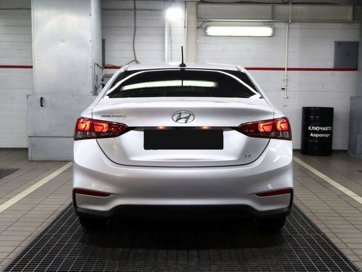 Hyundai Solaris с пробегом — 2020 год. Фото: #4