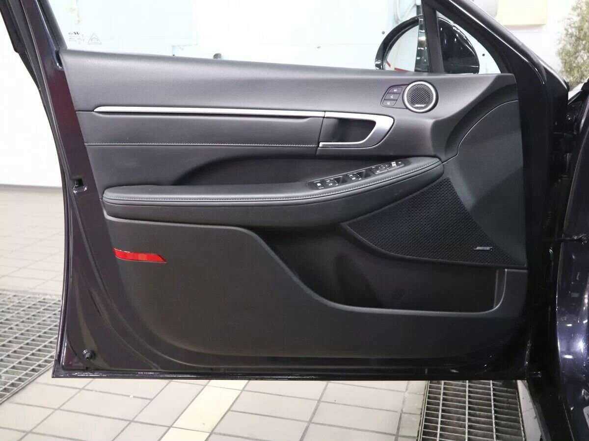 Hyundai Sonata с пробегом — 2021 год. Фото: #14