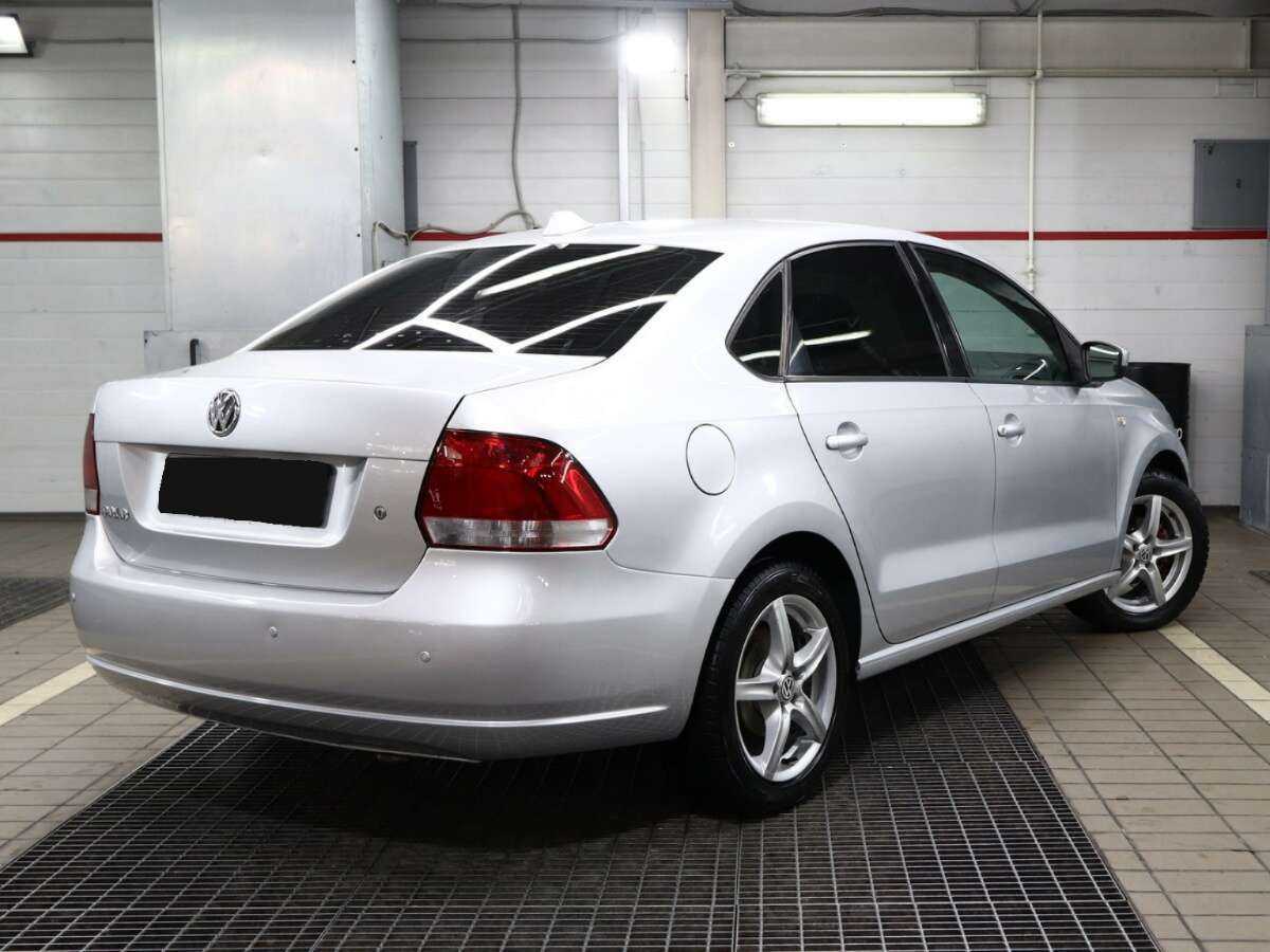 Volkswagen Polo с пробегом — 2012 год. Фото: #1