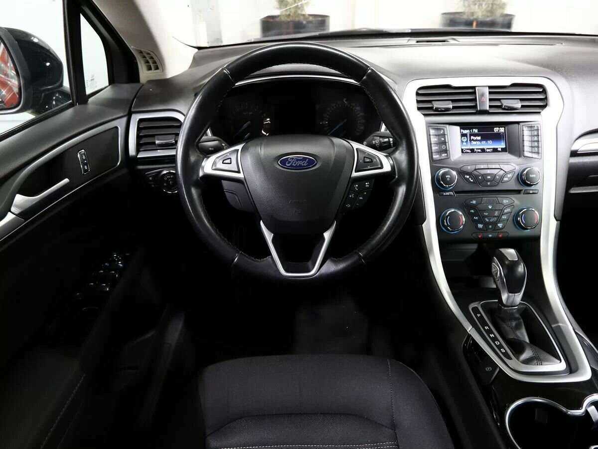Ford Mondeo с пробегом — 2015 год. Фото: #10