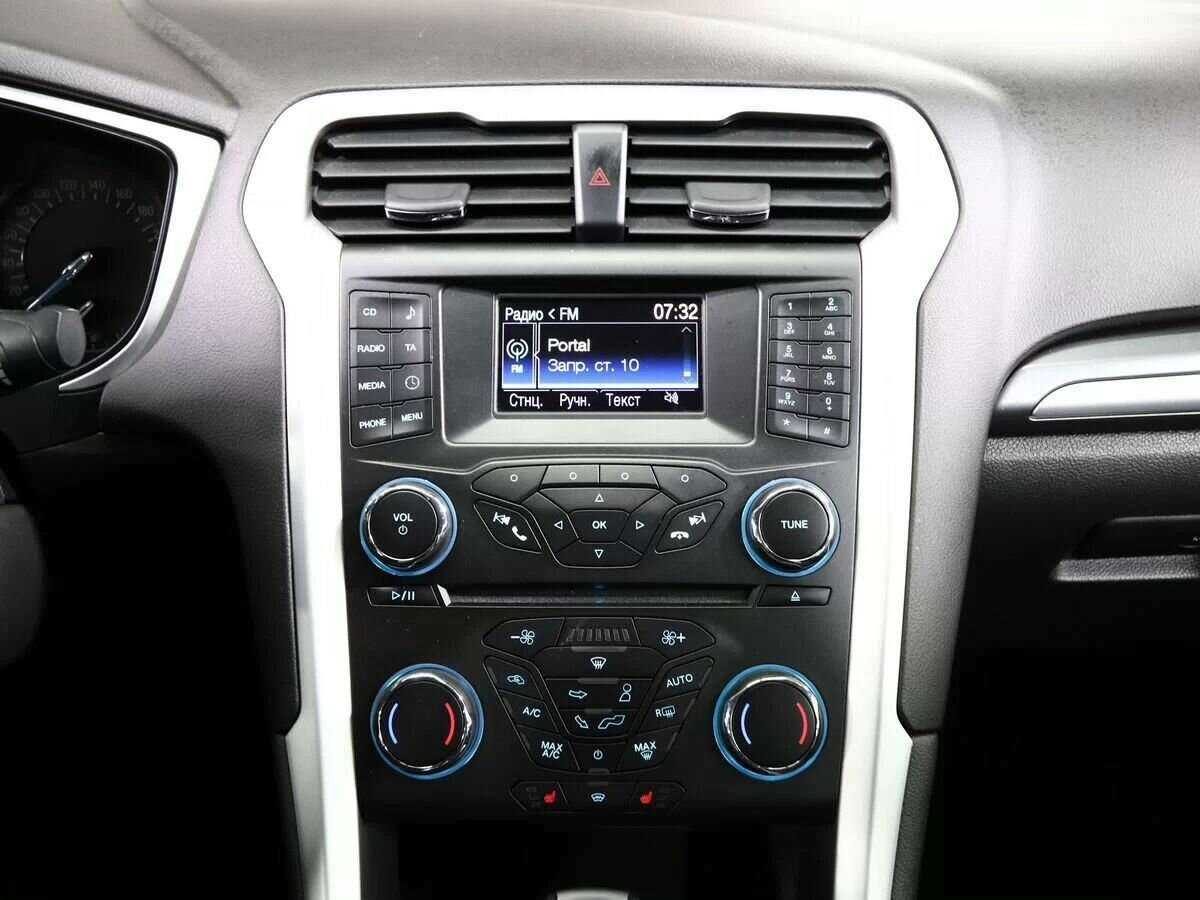 Ford Mondeo с пробегом — 2015 год. Фото: #15