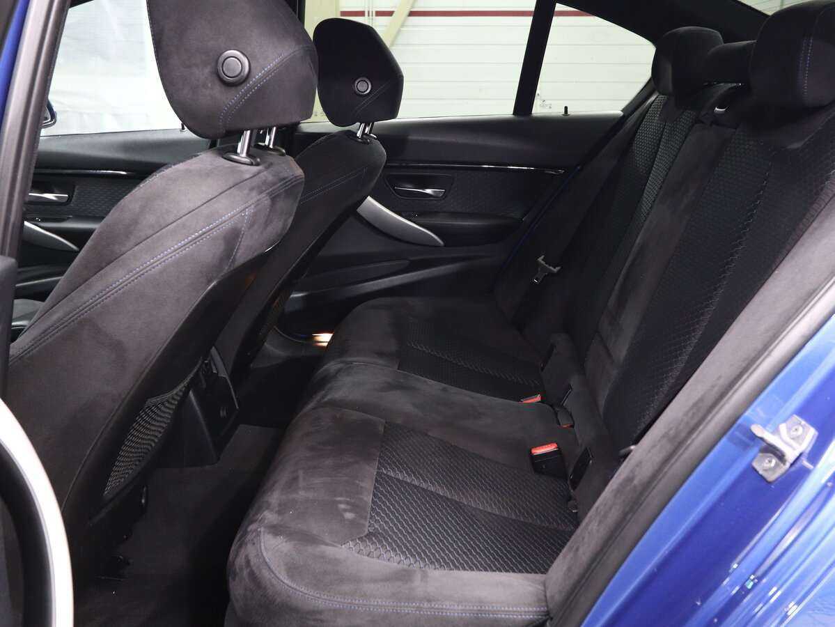 BMW 3 серии с пробегом — 2016 год. Фото: #10