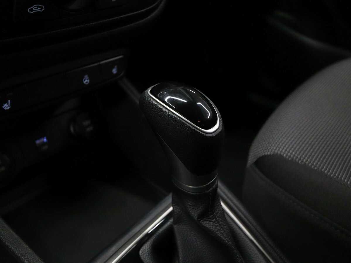 Hyundai Solaris с пробегом — 2021 год. Фото: #7