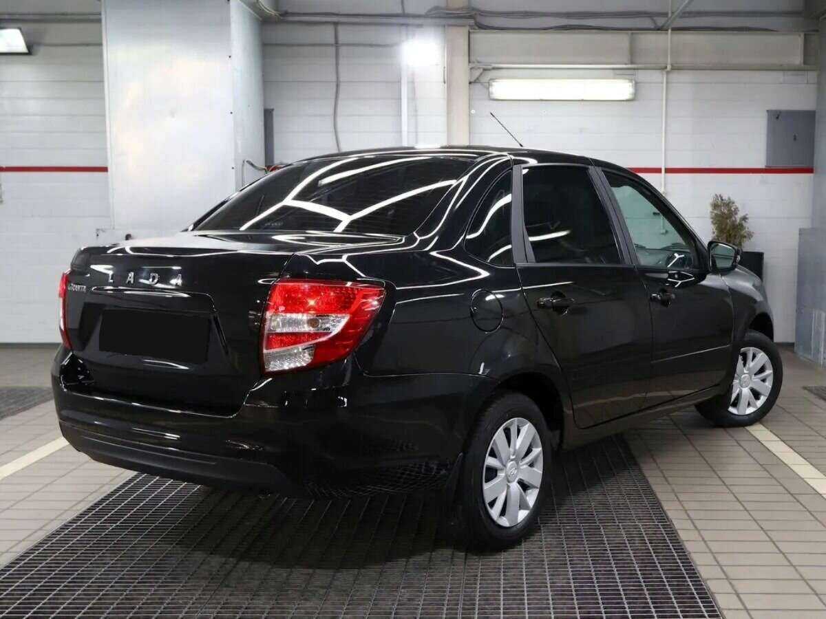 Lada (ВАЗ) Granta с пробегом — 2023 год. Фото: #1