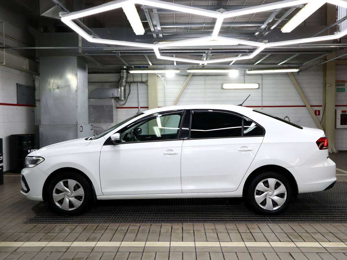 Volkswagen Polo с пробегом — 2020 год. Фото: #4