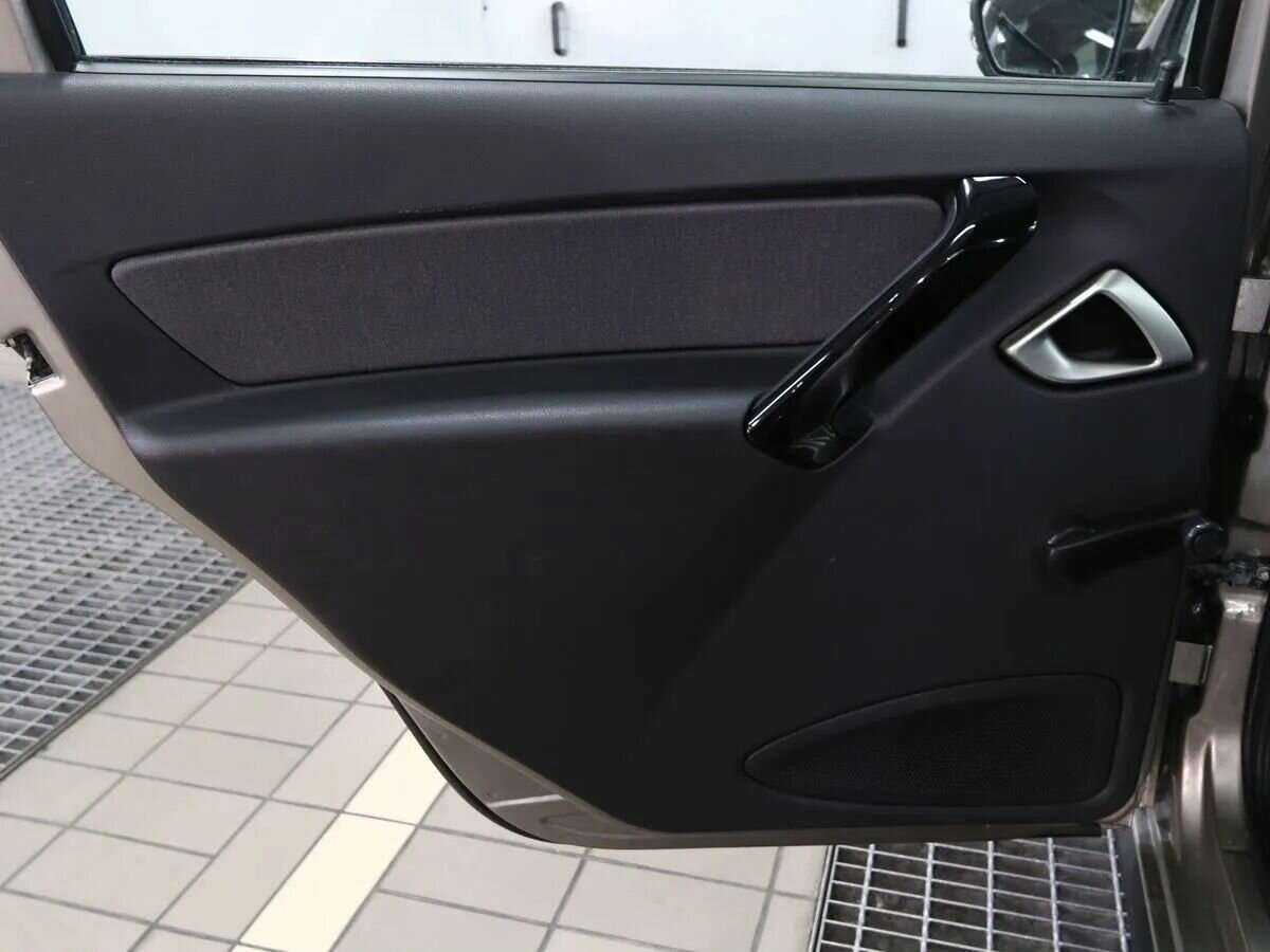 Lada (ВАЗ) Granta с пробегом — 2020 год. Фото: #7