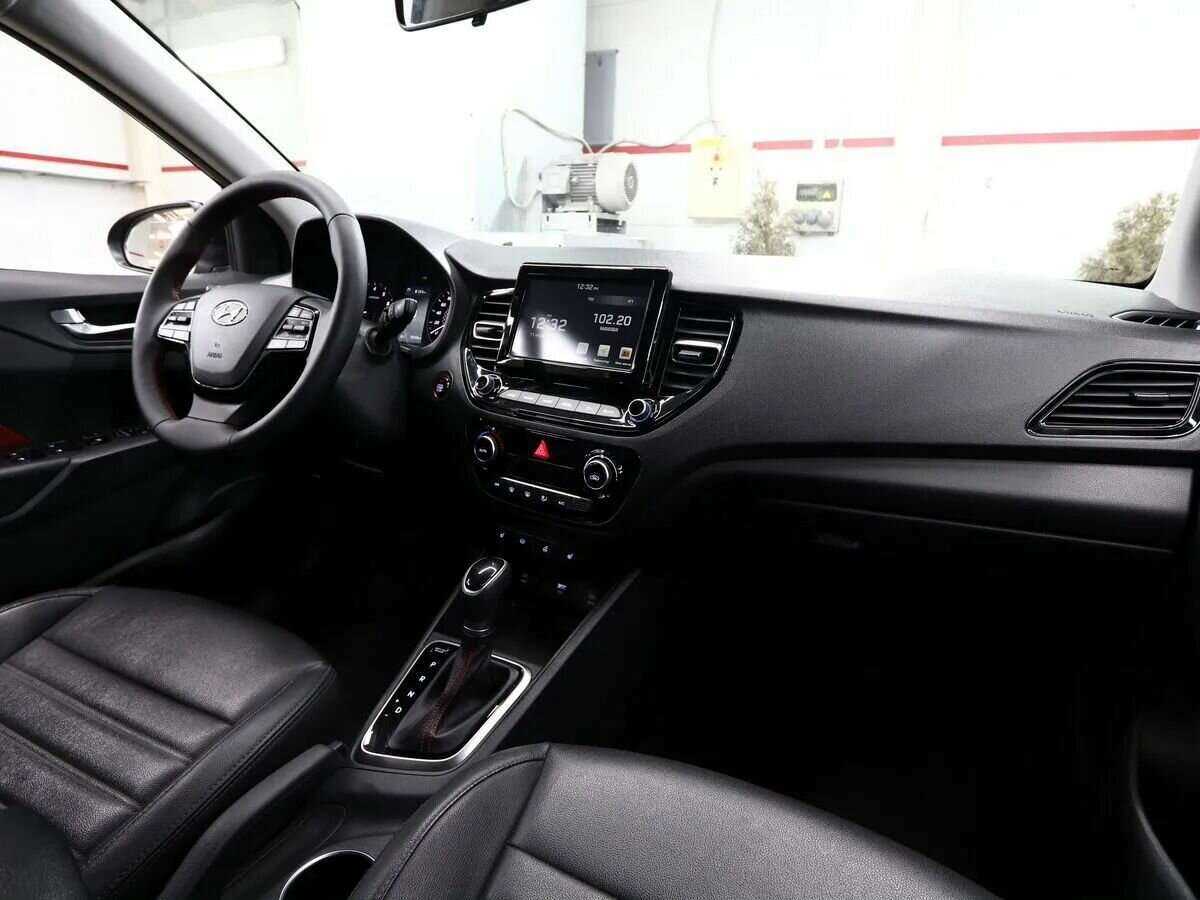 Hyundai Solaris с пробегом — 2021 год. Фото: #14