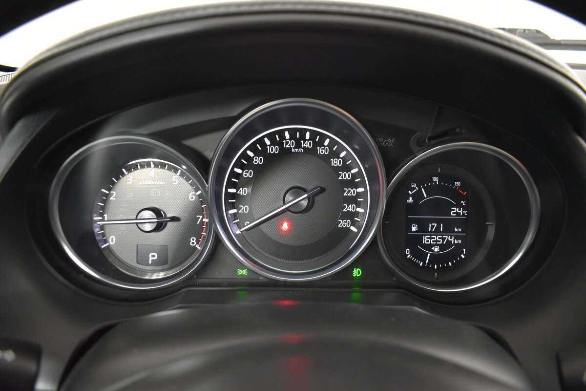 Mazda 6 с пробегом — 2017 год. Фото: #6