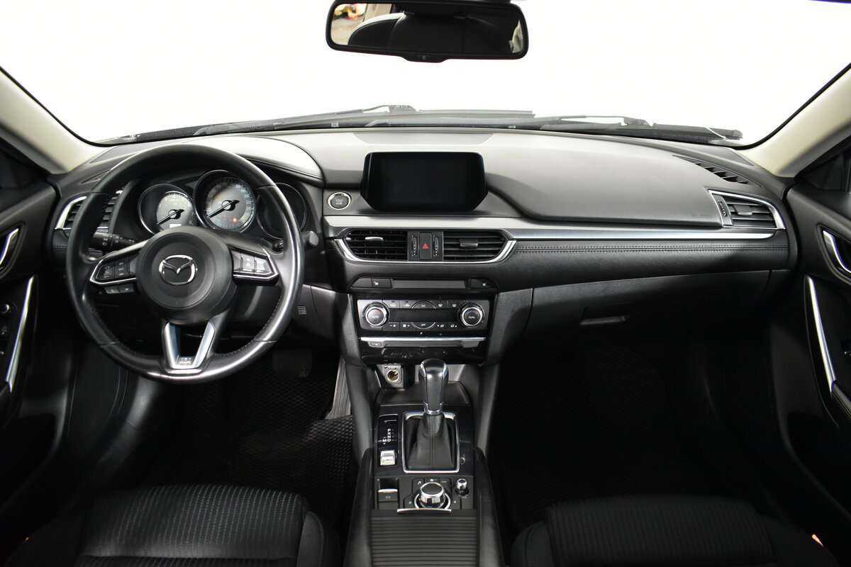 Mazda 6 с пробегом — 2017 год. Фото: #9