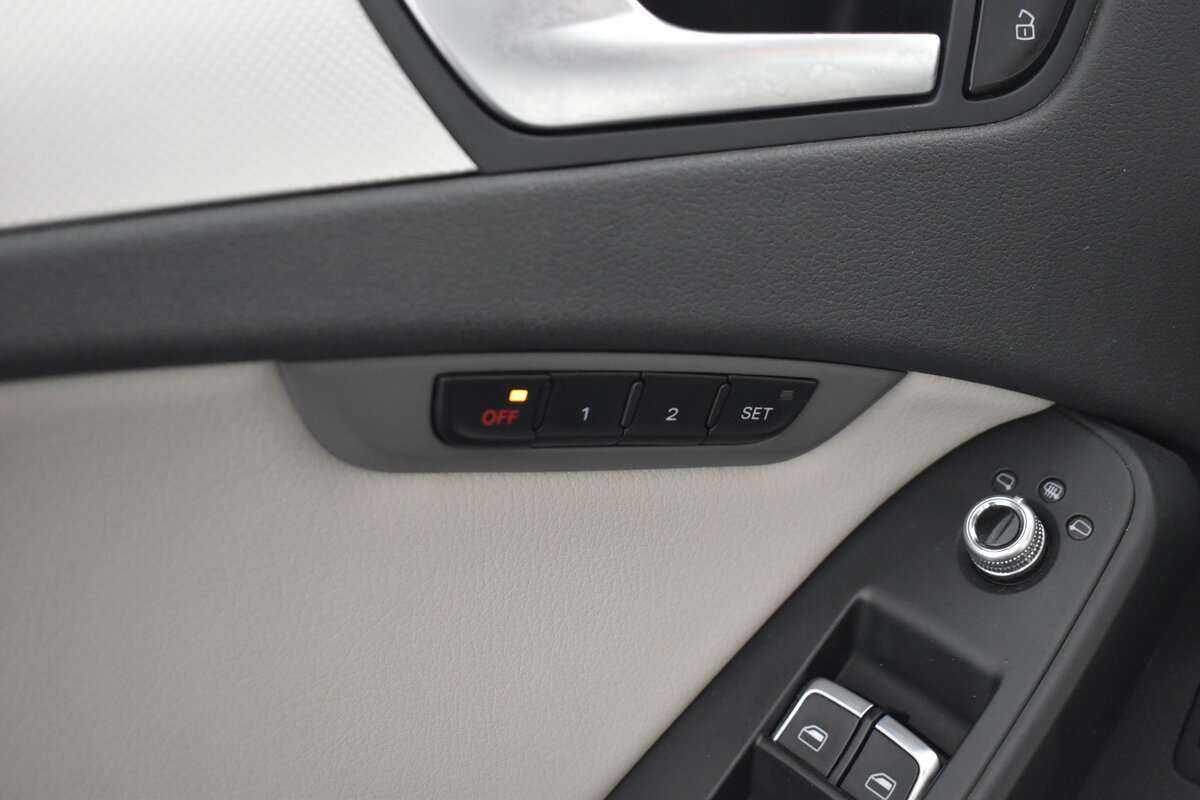 Audi A4 с пробегом — 2012 год. Фото: #8