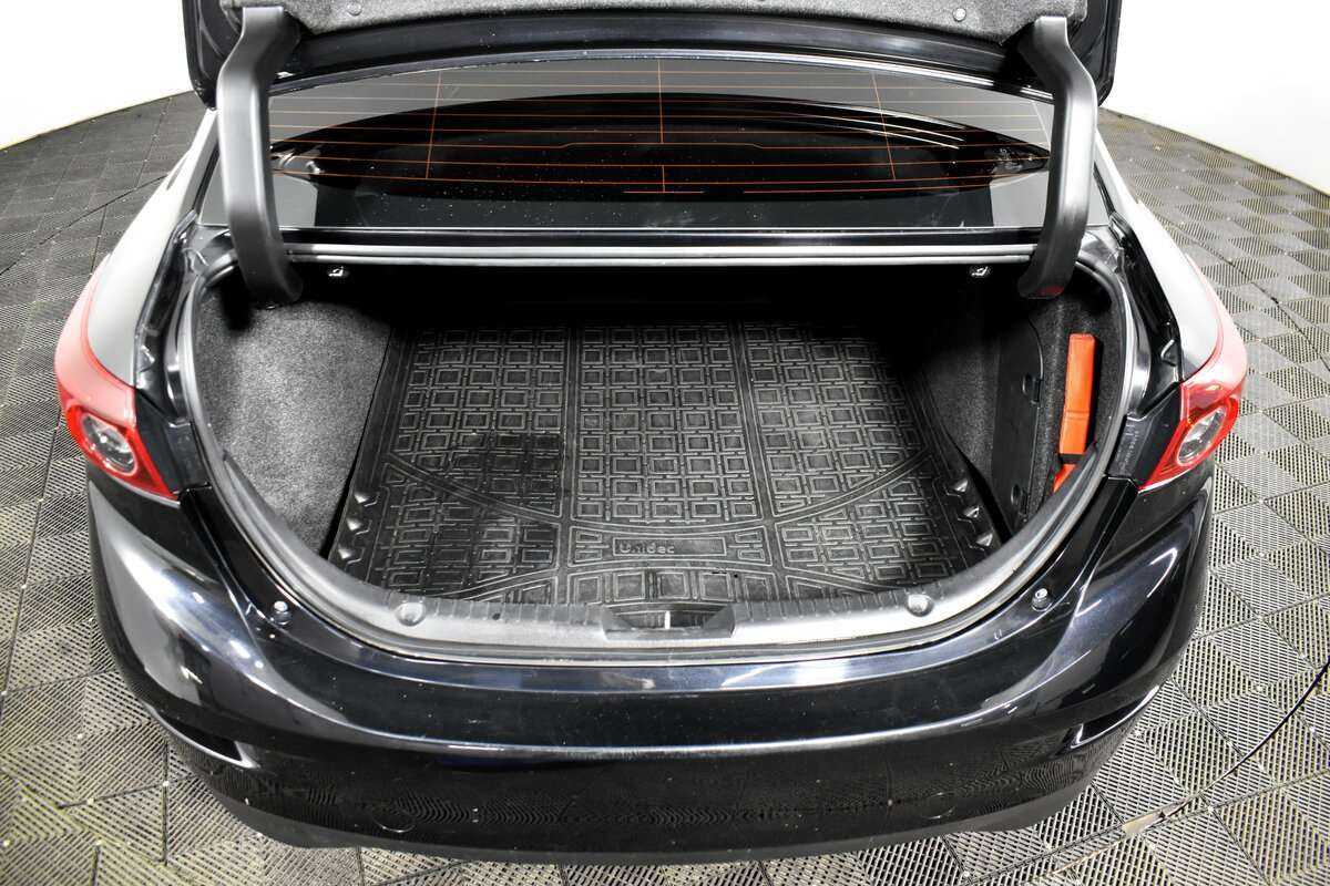 Mazda 3 с пробегом — 2017 год. Фото: #7