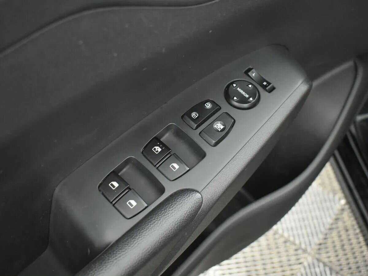 Hyundai Solaris с пробегом — 2020 год. Фото: #5