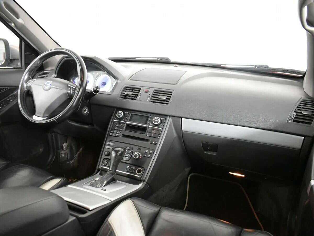 Volvo XC90 с пробегом — 2013 год. Фото: #9