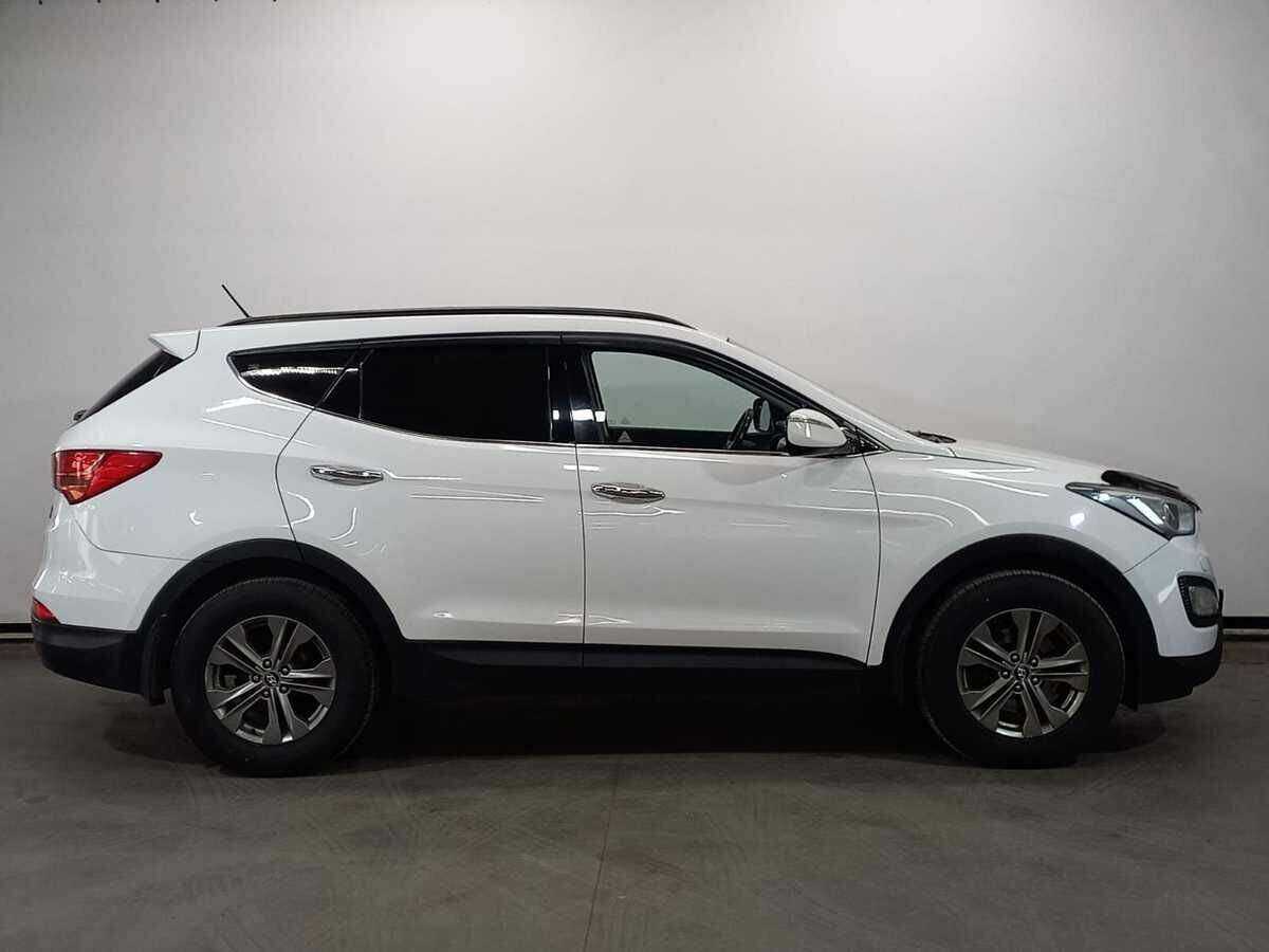 Hyundai Santa Fe с пробегом — 2013 год. Фото: #3