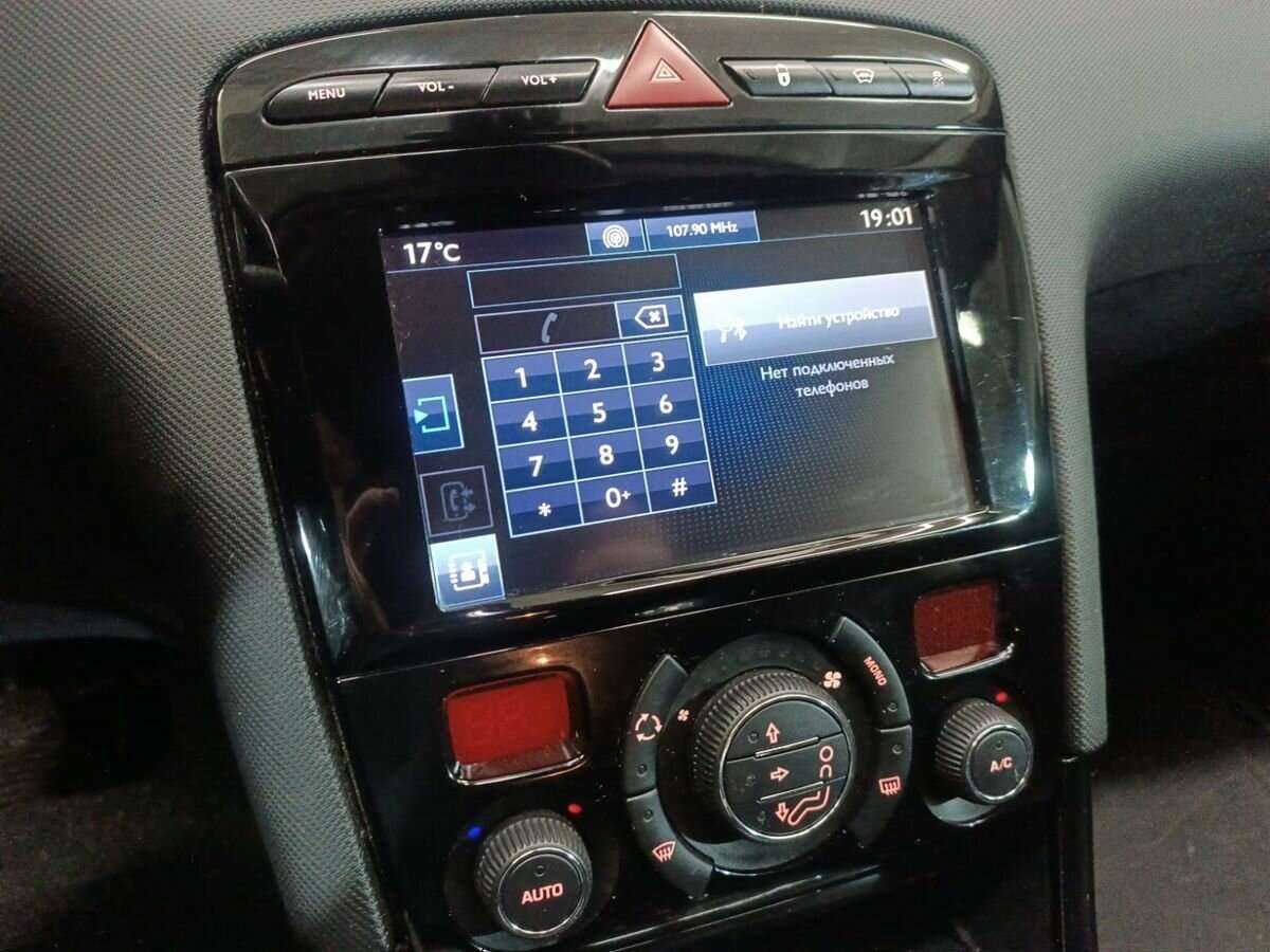 Peugeot 408 с пробегом — 2018 год. Фото: #12