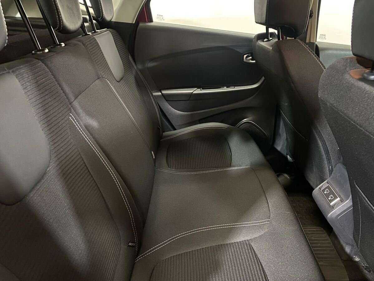 Renault Kaptur с пробегом — 2020 год. Фото: #10