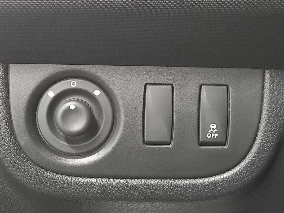 Renault Sandero с пробегом — 2021 год. Фото: #11