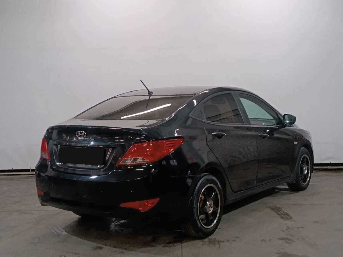 Hyundai Solaris с пробегом — 2016 год. Фото: #4