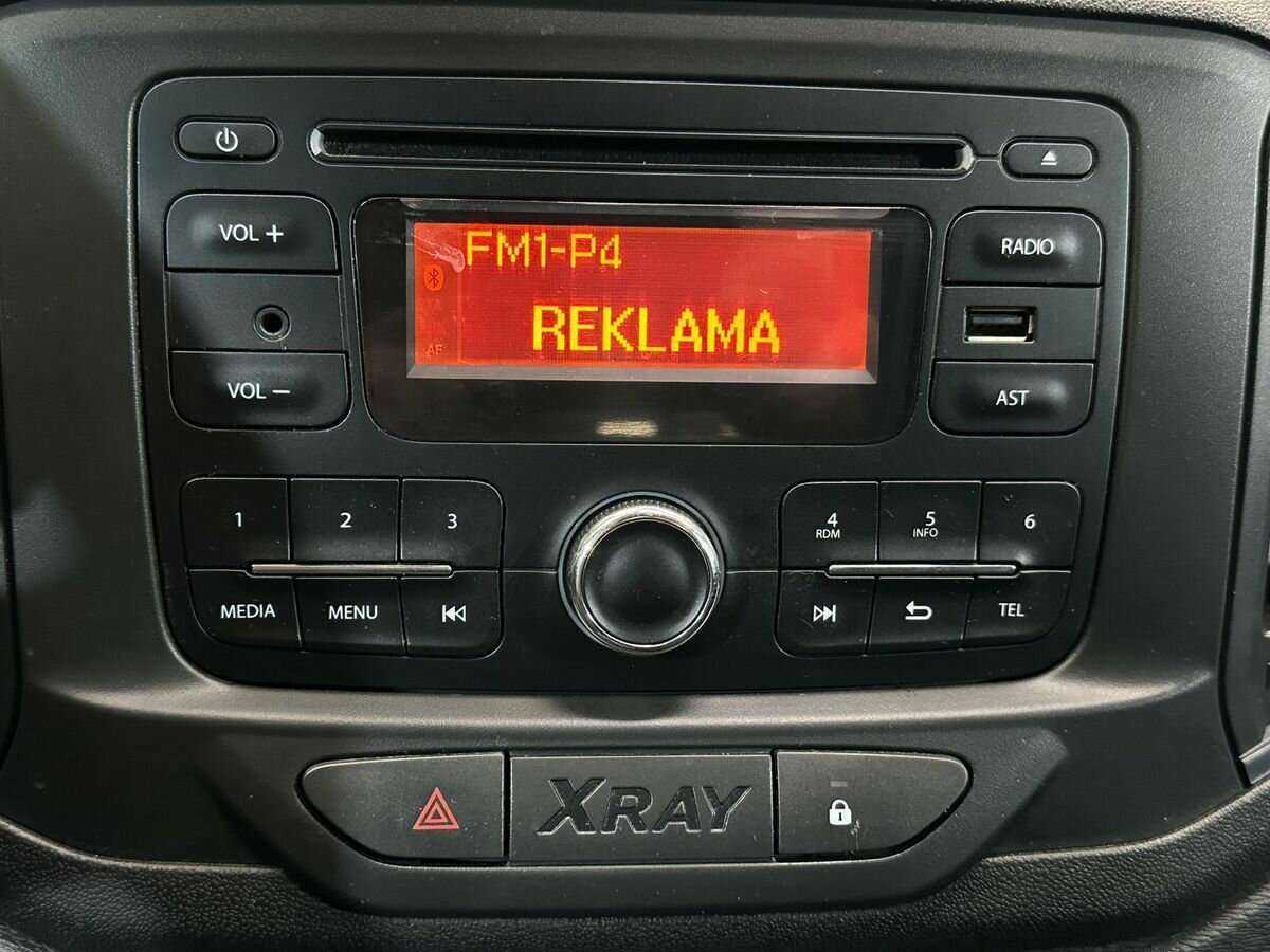 Lada (ВАЗ) XRAY с пробегом — 2017 год. Фото: #13