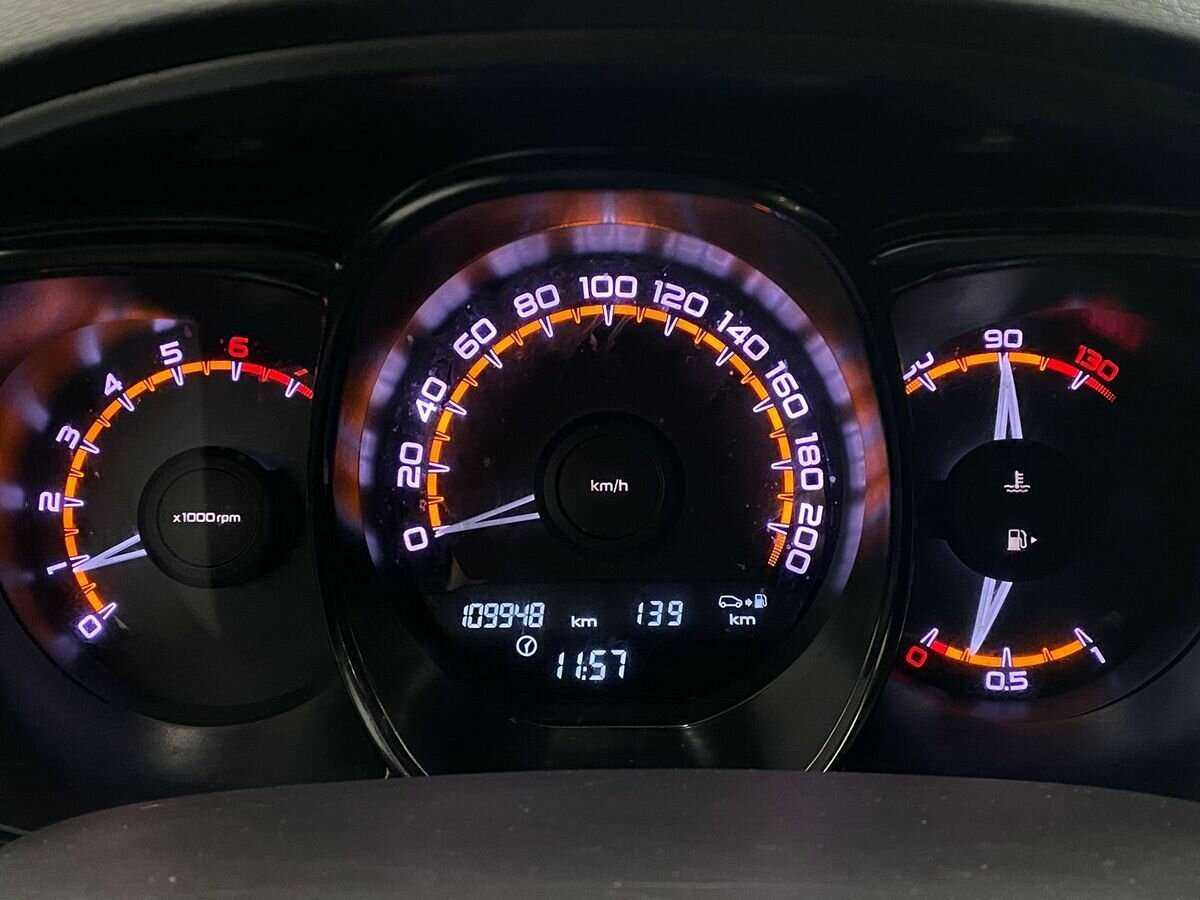 Lada (ВАЗ) Vesta с пробегом — 2021 год. Фото: #12