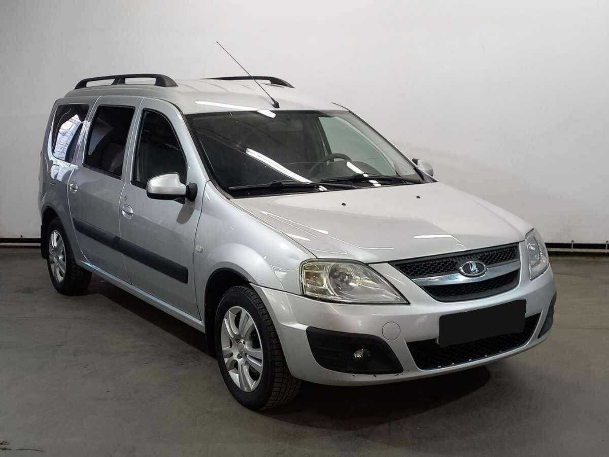 Lada (ВАЗ) Largus с пробегом — 2017 год. Фото: #2