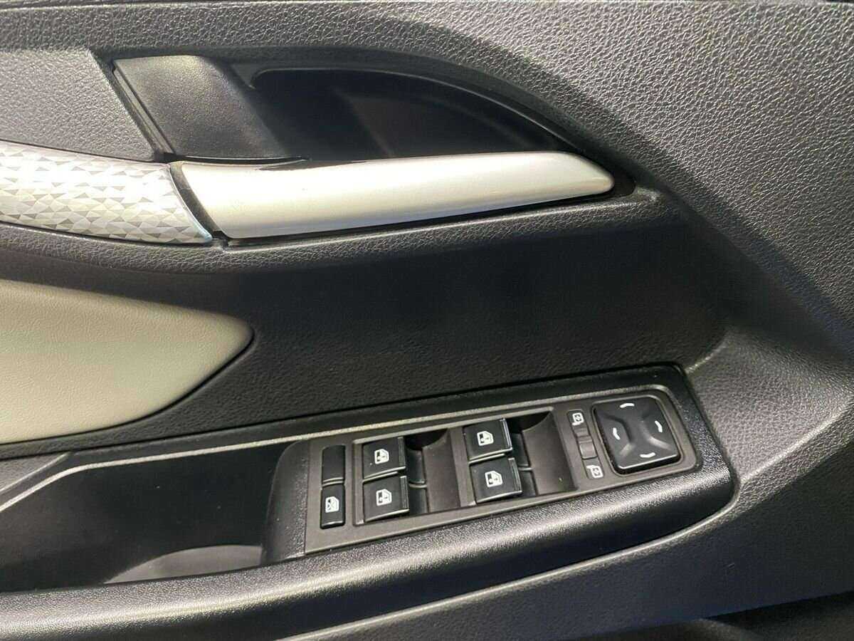 Lada (ВАЗ) Vesta с пробегом — 2021 год. Фото: #15