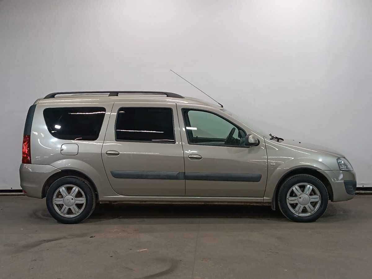 Lada (ВАЗ) Largus с пробегом — 2018 год. Фото: #3