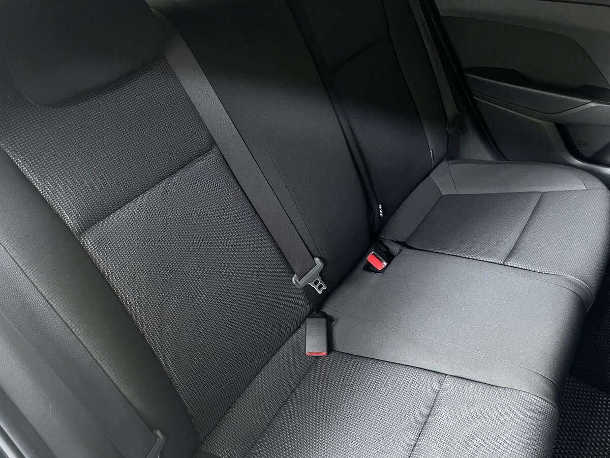 Hyundai Solaris с пробегом — 2019 год. Фото: #19