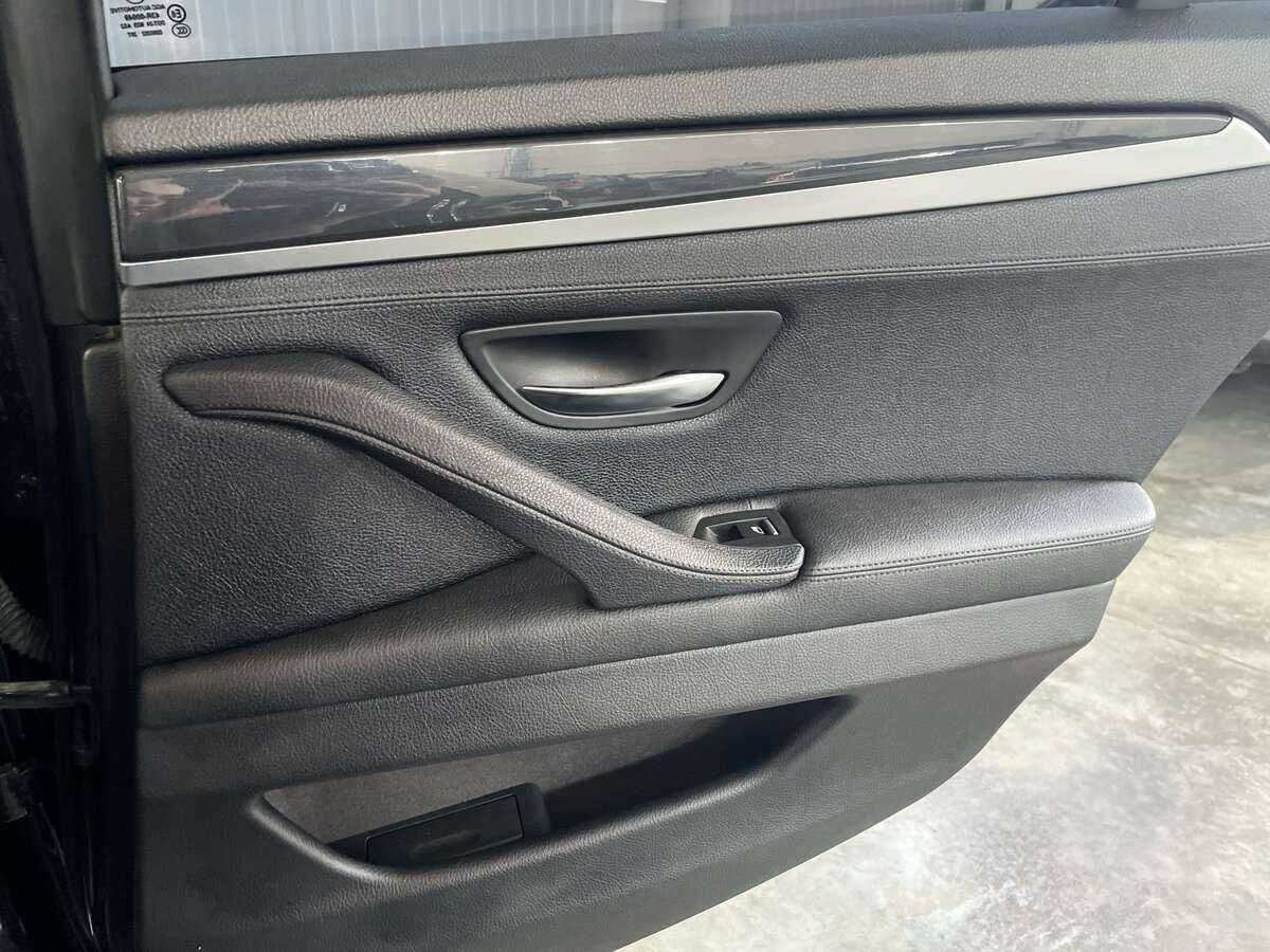 BMW 5 серии с пробегом — 2012 год. Фото: #26