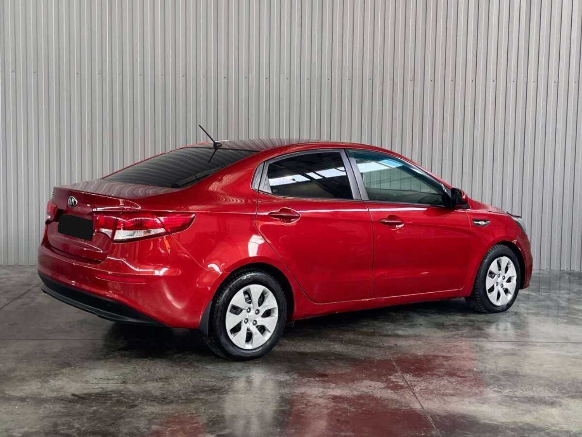 Kia Rio с пробегом — 2015 год. Фото: #4