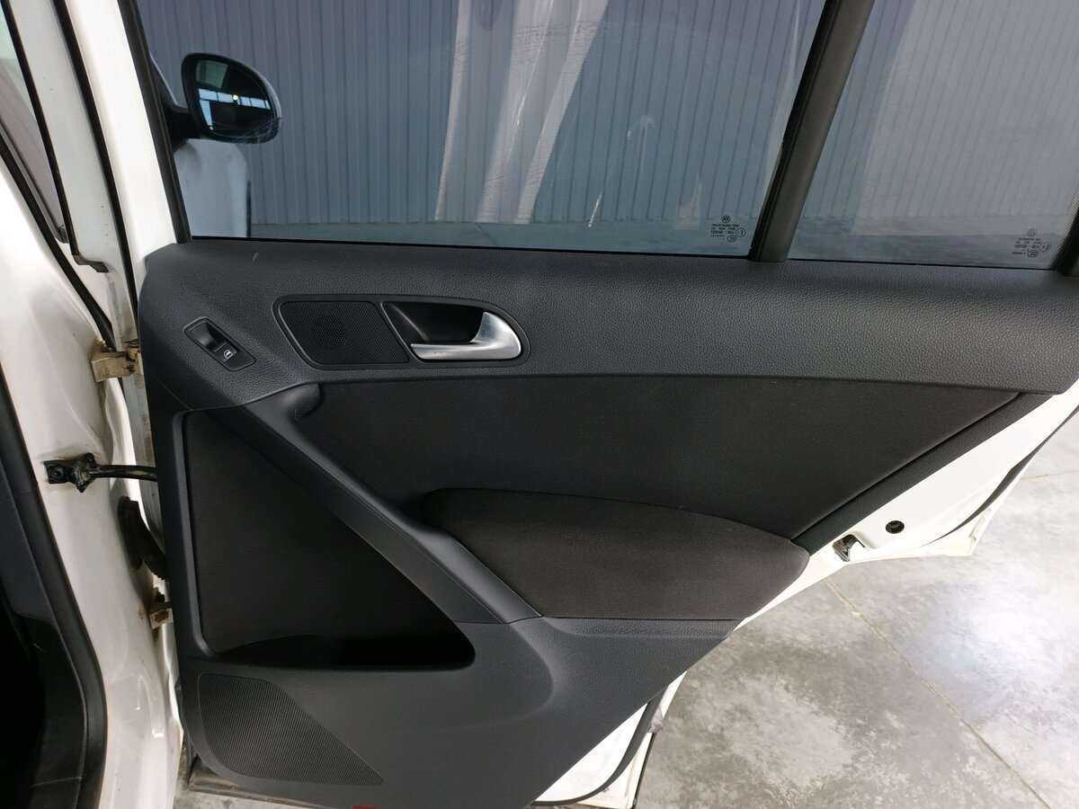 Volkswagen Tiguan с пробегом — 2013 год. Фото: #19