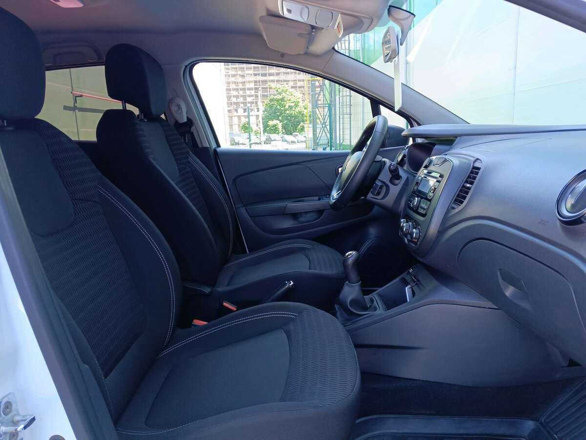 Renault Kaptur с пробегом — 2017 год. Фото: #10