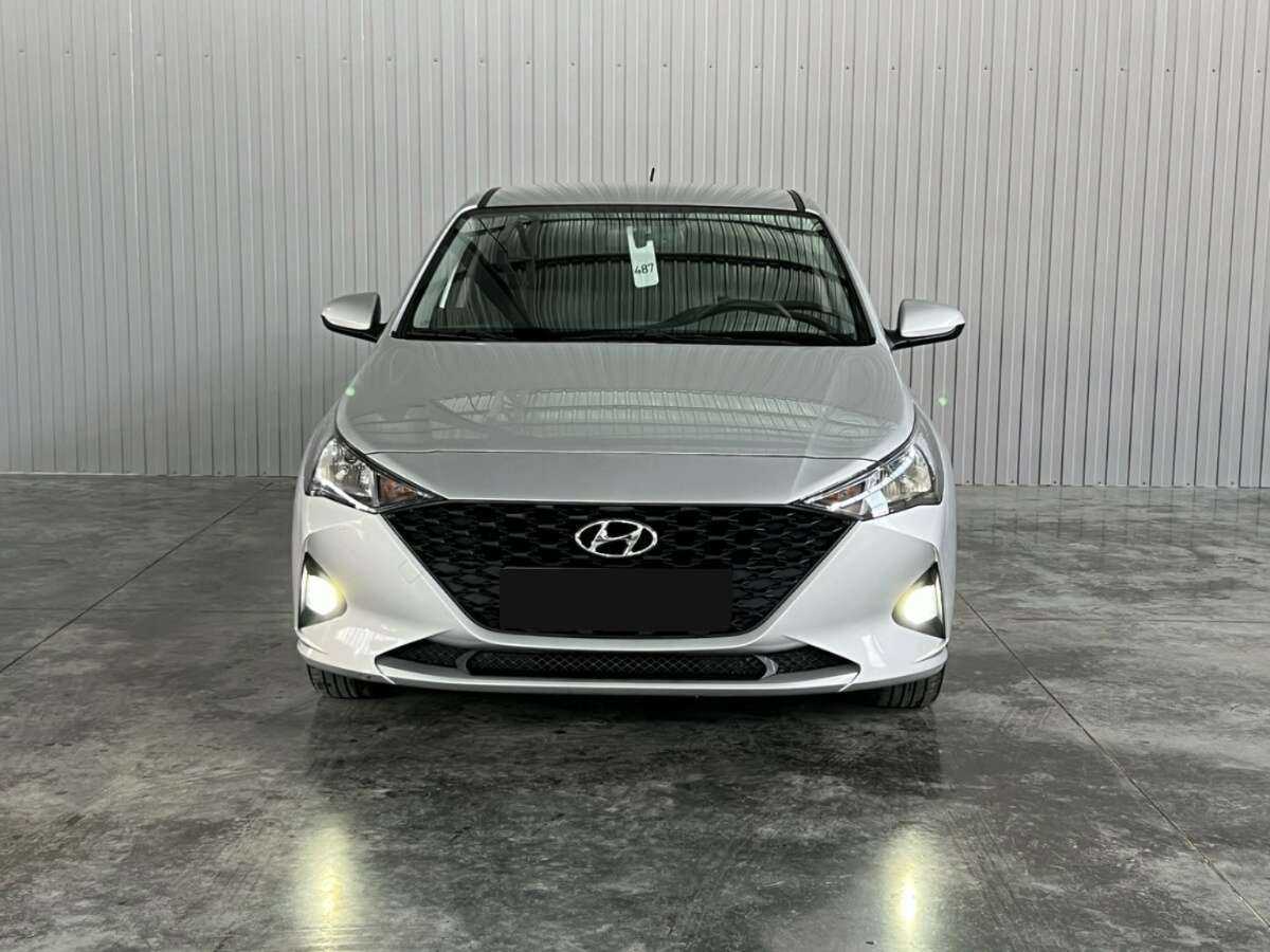 Hyundai Solaris с пробегом — 2020 год. Фото: #1